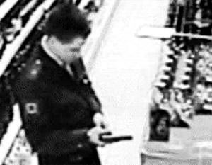 Майор Евсюков регулярно грабил супермаркет «Остров»
