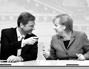 Два лидера правящей коалиции: Гидо Вестервелле из СвДП и Ангела Меркель из ХДС/ХСС