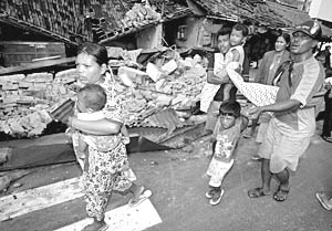 В результате землетрясения на индонезийском острове Ява погибли более 3 тысяч и ранены более 3,4 тысяч человек