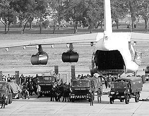 Ил-76 задержан в Таиланде с грузом оружия