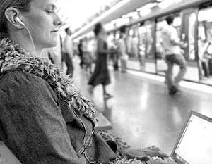 В настоящее время в метро уже началось тестовое предоставление беспроводного Wi-Fi-доступа в Интернет