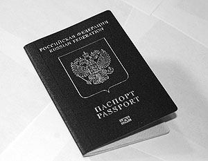 Медведев продлил срок действия биометрического загранпаспорта 