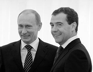Политические лидеры страны возглавили рейтинг представителей российской элиты