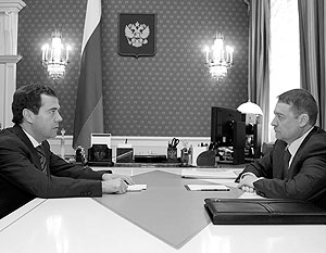 Маркелов пообещал Медведеву, что будет делать все, «чтобы народ ощущал каждый год заботу власти»