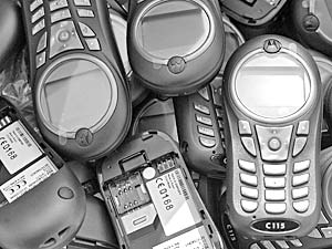 Телефоны американской компании Motorola признаны самыми опасными с точки зрения уровня излучения