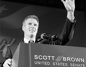 Победивший на выборах Скотт Браун отнял у демократов решающий голос в сенате  
