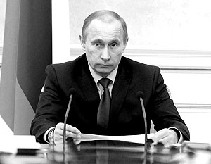 Владимир Путин полагает, что образовательным учреждениям приходится заниматься лишними делами