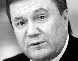 Виктор Янукович начал менять законы под себя