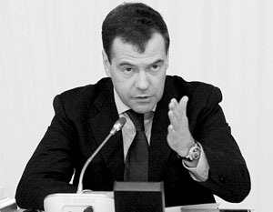 Медведев рассказал, чего ждет от Магомедова