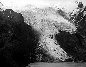 Извержение привело к таянию ледника