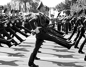 Бравые молдавские военные не смогут отчеканить шаг  9 мая на Красной площади