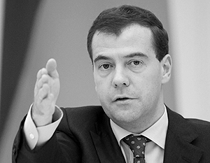 Президент России Дмитрий Медведев привлекает иностранных инвесторов в Сколково