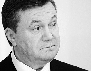На Януковича подали в суд