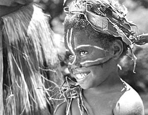 Счастливая девочка государства Вануату