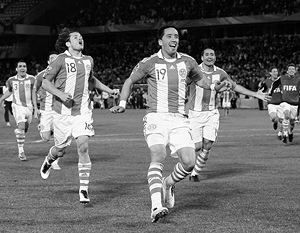 Парагвай ликует в связи со своим первым в истории четвертьфиналом чемпионата мира