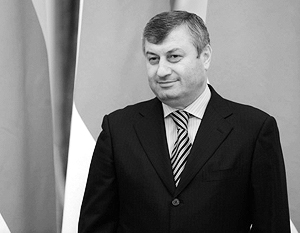 Президент Южной Осетии Эдуард Кокойты пообещал уйти, но может вернуться в роли премьер-министра