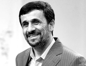 Ахмадинежад не собирается уступать США и Европе