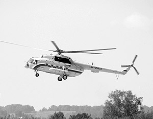 Российскому вертолету Ми-8МТВ пришлось пойти на незапланированную посадку