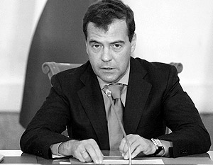 Президент России Дмитрий Медведев призвал максимально адаптировать нацпроекты к процессу модернизации