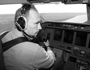 Путин потушил два лесных пожара на Бе-200