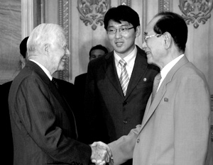 В КНДР экс-президент США Джимми Картер сделал  работу за Барака Обаму 