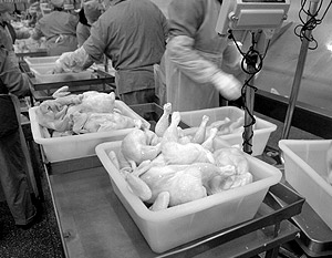 Американская курятина, обработанная хлором, поступает в Россию через Белоруссию 
