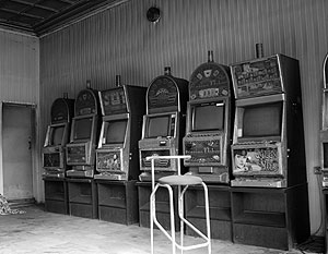 В подпольных клубах изъяты несколько сотен игровых автоматов