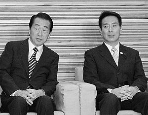 Премьер Кан (слева) и глава МИД Маэхара ввязались в ссору с Россией в самый канун саммита АТЭС