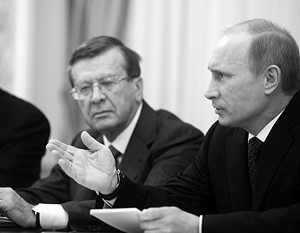 По итогам встречи с предпринимателями Путин поручил рассмотреть альтернативные методы наполнения Пенсионного фонда