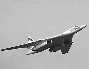 Замглавкома ВВС: Россия модернизирует ракетоносцы Ту-160