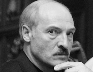 «Лукашенко блефует»