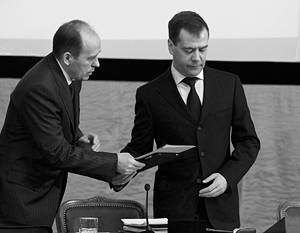 Дмитрий Медведев поручил ФСБ активизировать борьбу с терроризмом