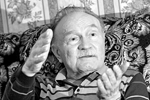 Писатель Георгий Садовников 