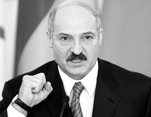Лукашенко поручил наводнить мировые рынки белорусским молоком
