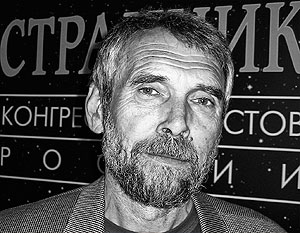 Евгений Лукин не считает себя автором ни фантастики, ни фэнтези, ни сказок