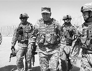 Ветерана Ирака и Афганистана Дэвида Петреуса трудно назвать паркетным генералом