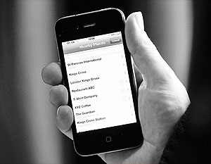 СМИ уличили iPhone и iPad в шпионаже за своими владельцами