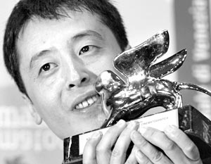 «Золотого льва» (главный приз кинофестиваля) в этом году получил «Натюрморт» Цзя Чжанкэ