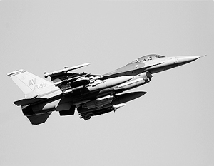 США перебросят эскадрилью F-16 в Польшу