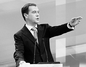Дмитрий Медведев на пресс-конференции впервые сам выбирал себе собеседников