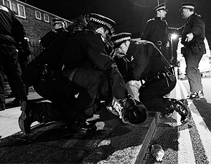 В Лондоне арестовано более 2 тыс. человек