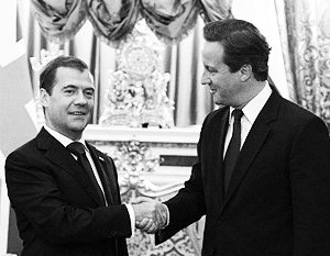 Медведев принял в Кремле британского премьера