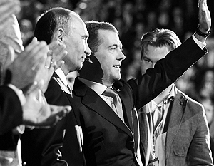 Дмитрий Медведев и Владимир Путин заставили оппозицию опустить руки