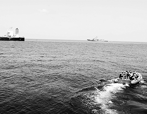 Сомалийские пираты представляют реальную угрозу для торговых судов, оказавшихся в Аденском заливе