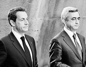 Саркози и Саргсян настаивают на признании геноцида армян 1915 года