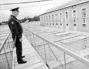 Генпрокуратура: Заключенный брянской колонии выезжал в Москву на отдых