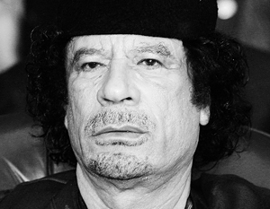 Муаммара Каддафи похоронят в пустыне