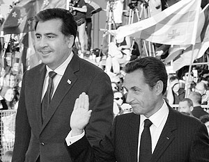 СМИ: Саркози не давал Саакашвили ругать Путина