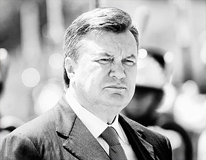Украинская оппозиция диагностирует у Януковича симптомы мании преследования