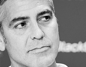 Суд решил вызвать Джорджа Клуни и Криштиану Роналду по делу Берлускони